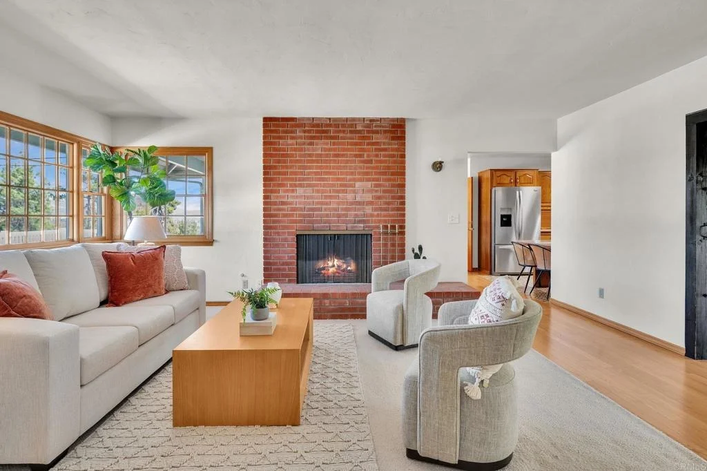 Photo of 1752 Grove Road