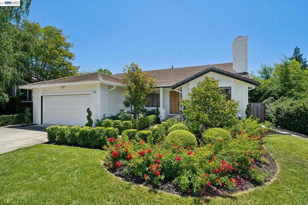Photo of 2 Ashland Way