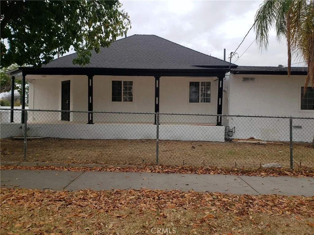Photo of 3395 Franklin Avenue