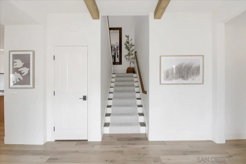 Photo of 6048 Cala Lily St