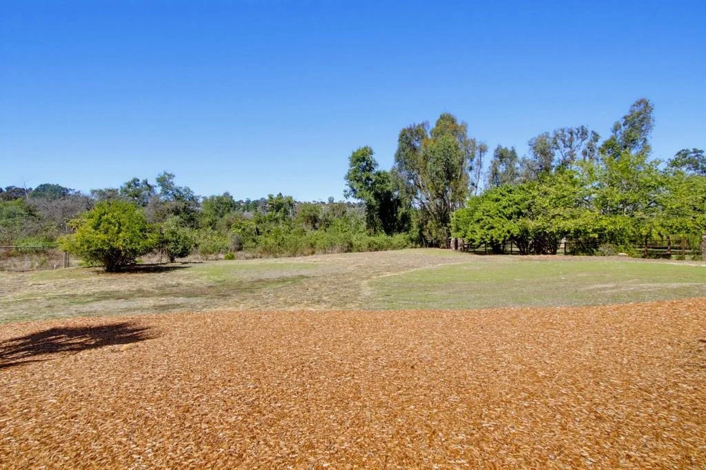 Photo of 4580 El Mirlo