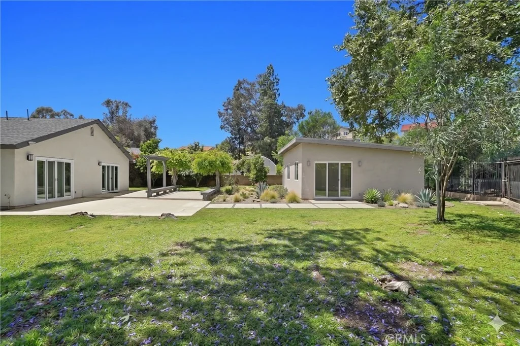 Photo of 438 Calle Alcazar