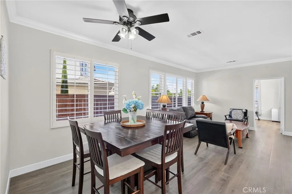 Photo of 41211 Pine Tree