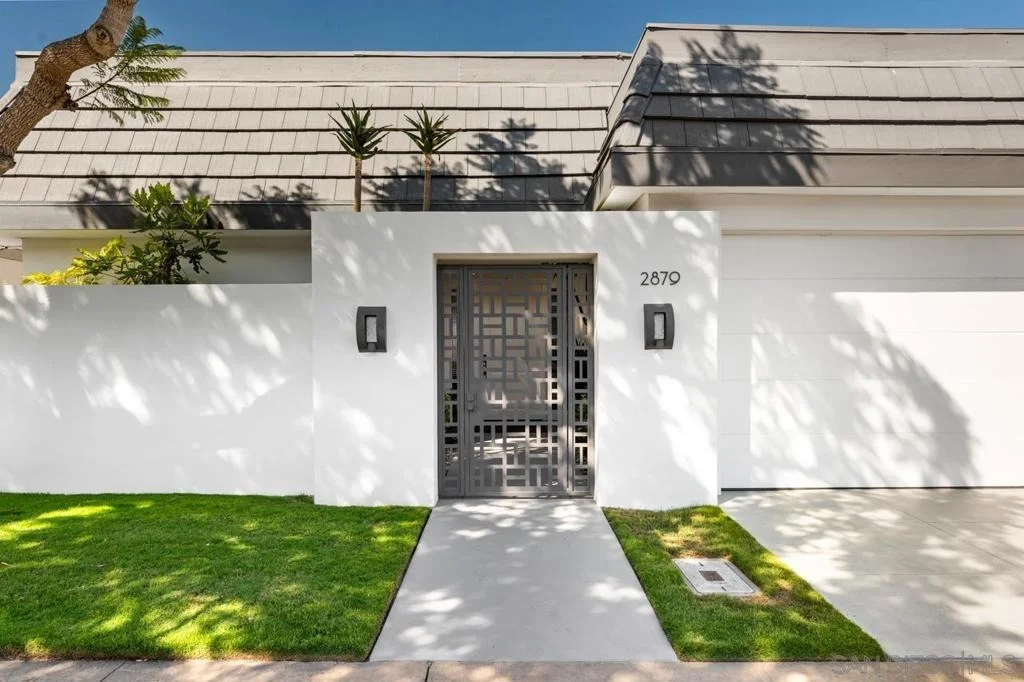 Photo of 2879 Caminito Merion