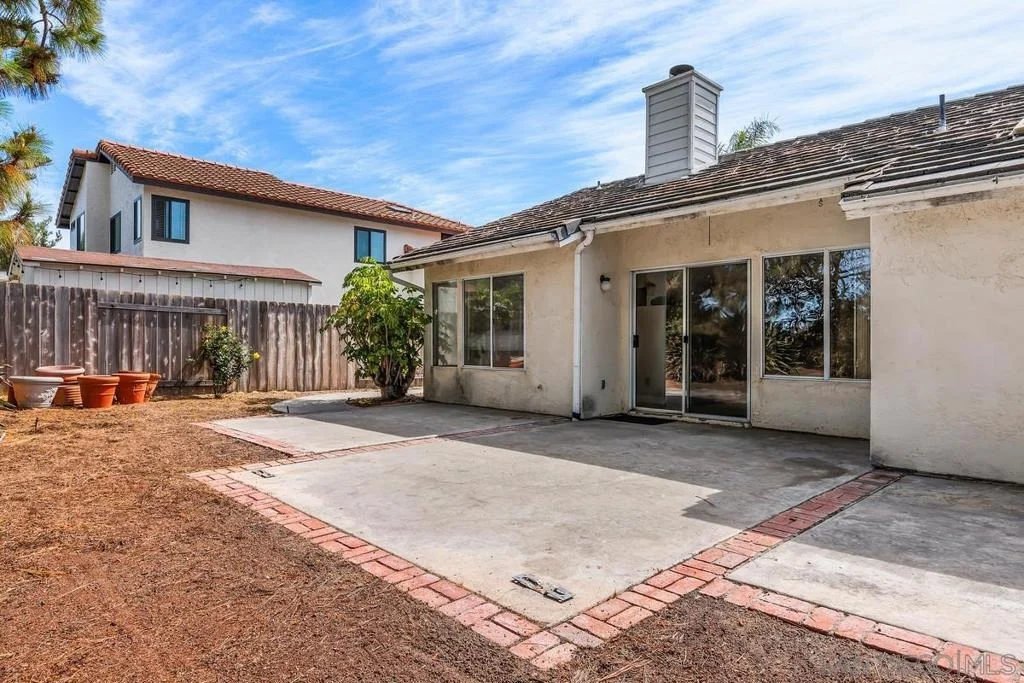 Photo of 5220 Mandarin Dr.