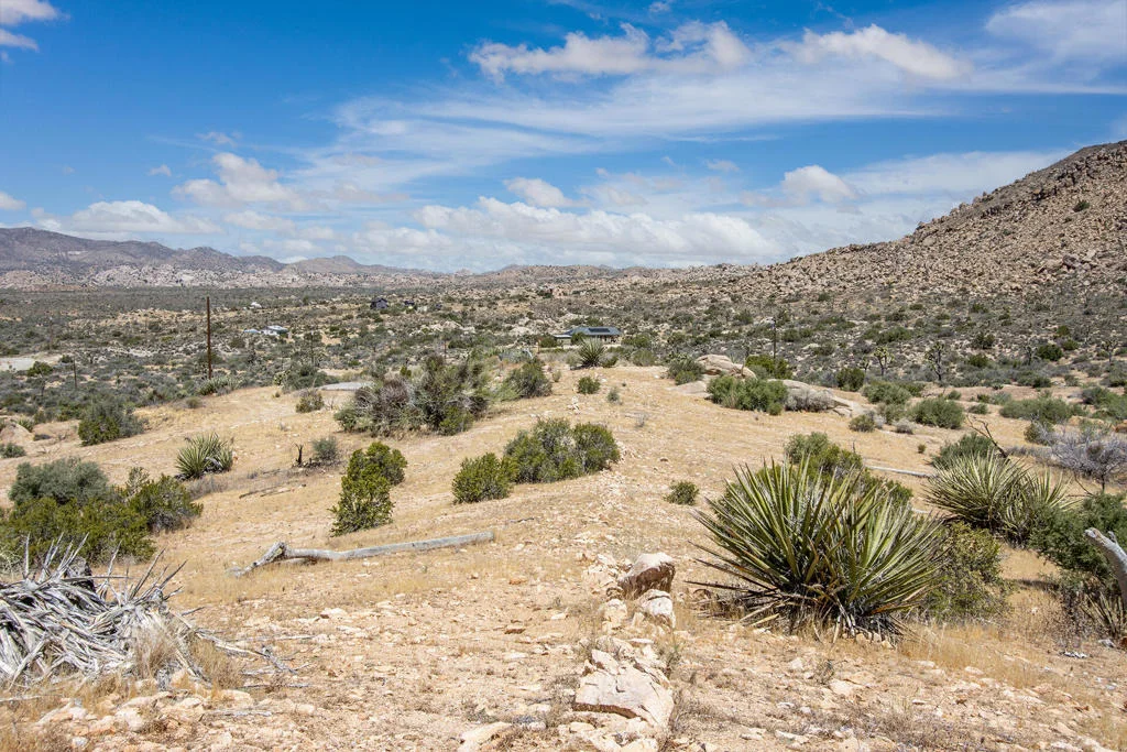 Photo of 53102 Geronimo Trail