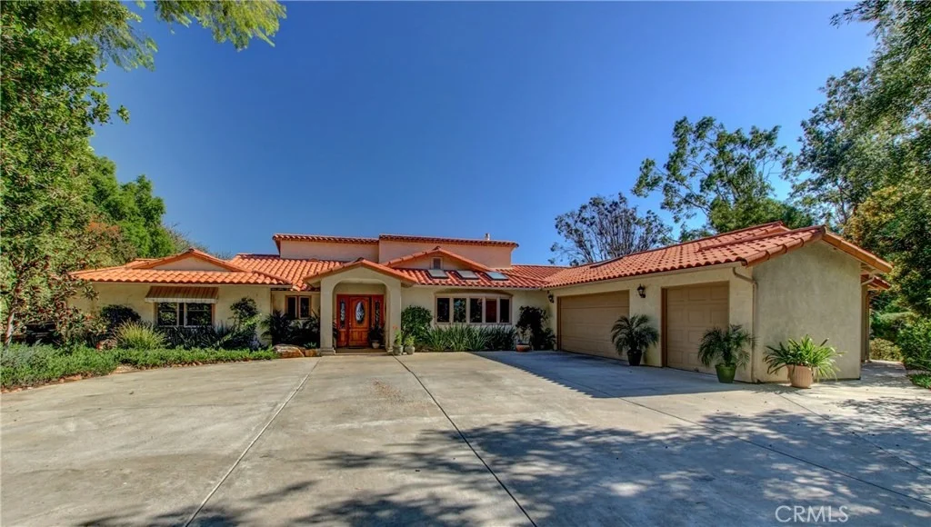 Photo of 2591 Daisy Lane