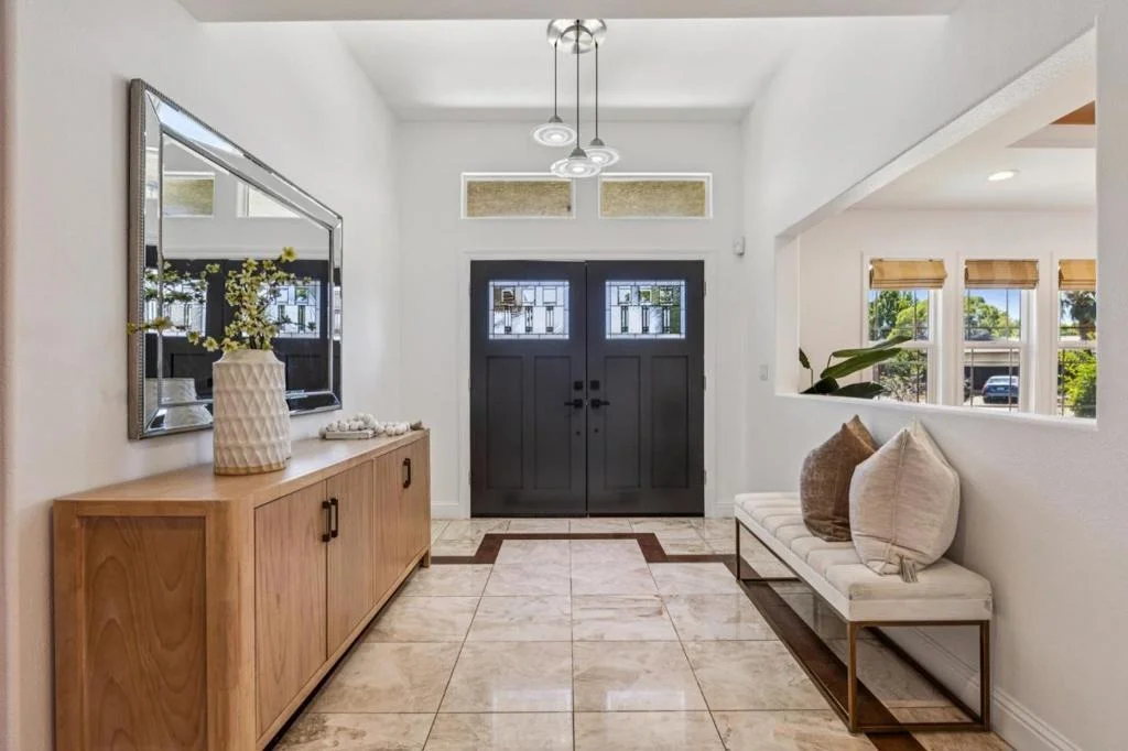 Photo of 1091 Lancer Drive