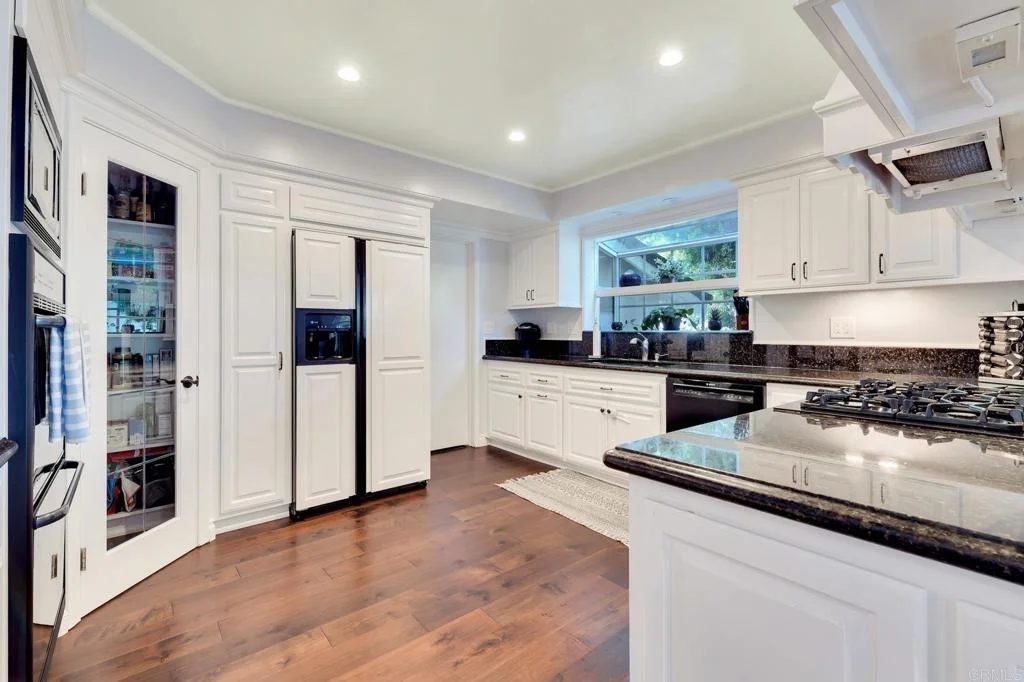 Photo of 972 Skylark Drive