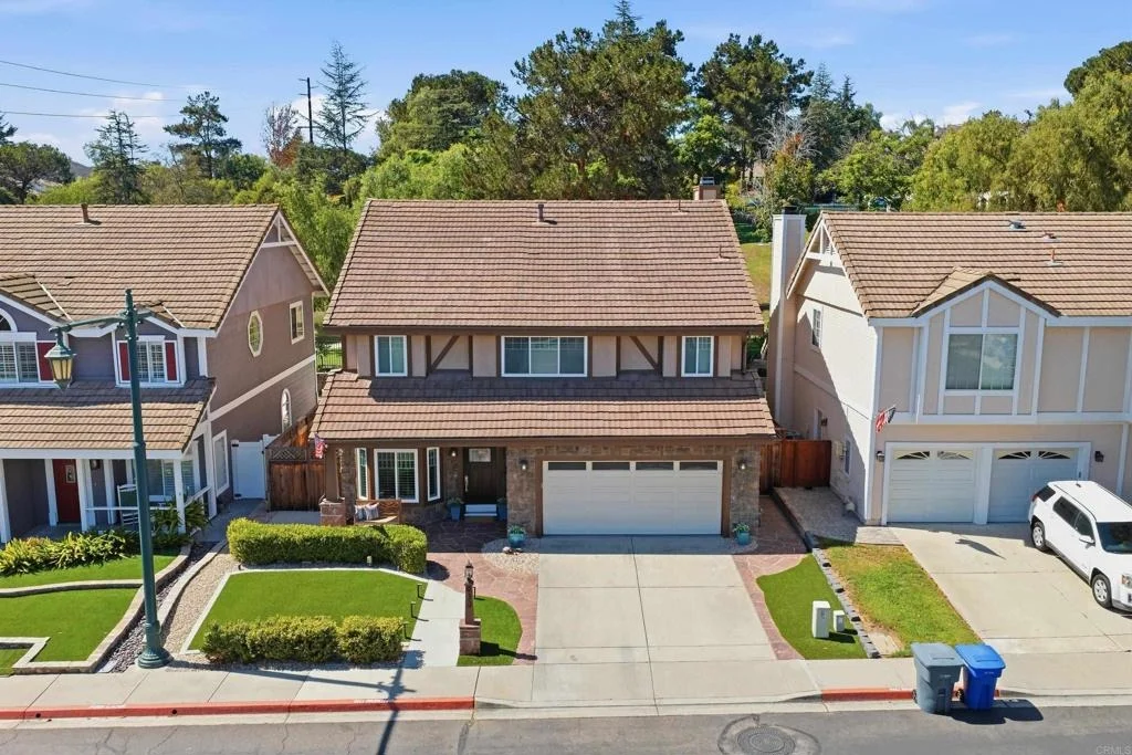 Photo of 930 Rose Arbor Drive