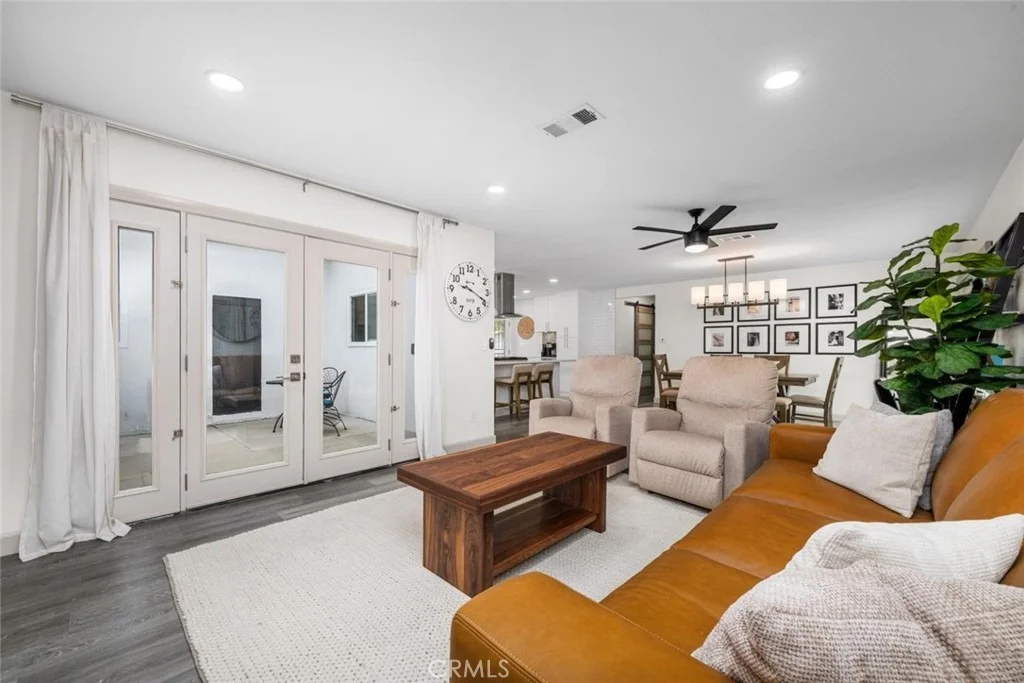 Photo of 2920 Birch Place