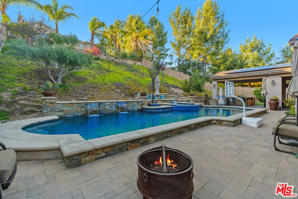 Photo of 22359 Foxhall Drive