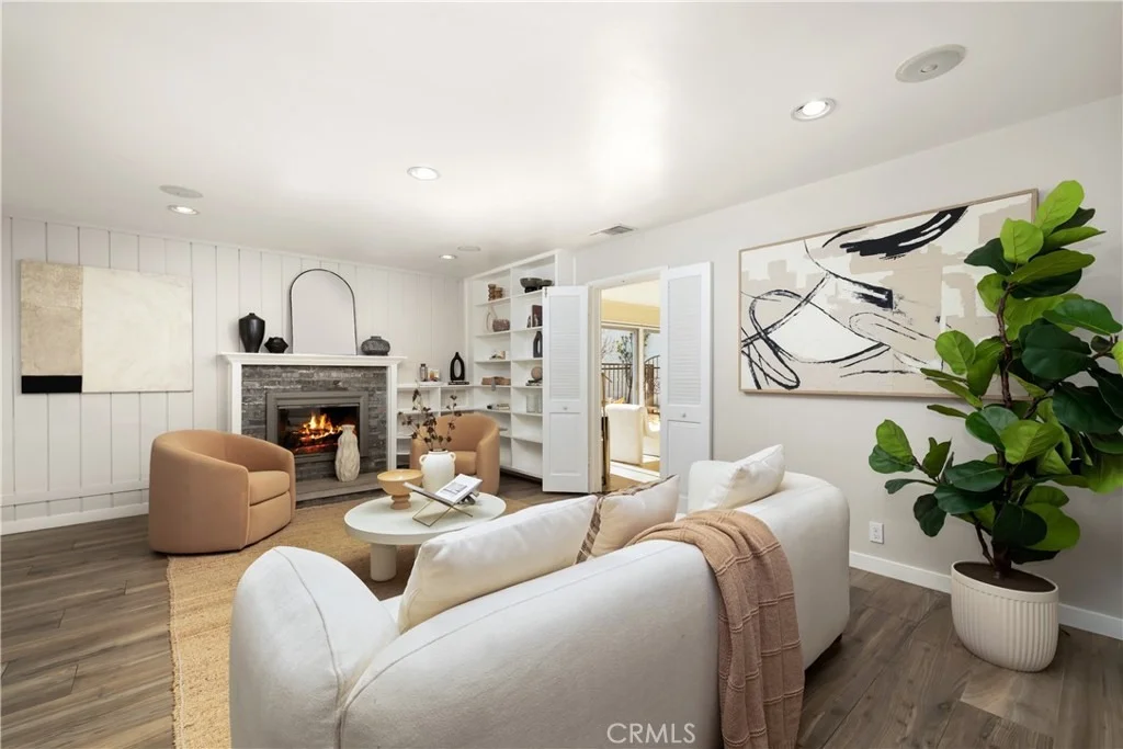 Photo of 1255 Hastings Ranch Drive