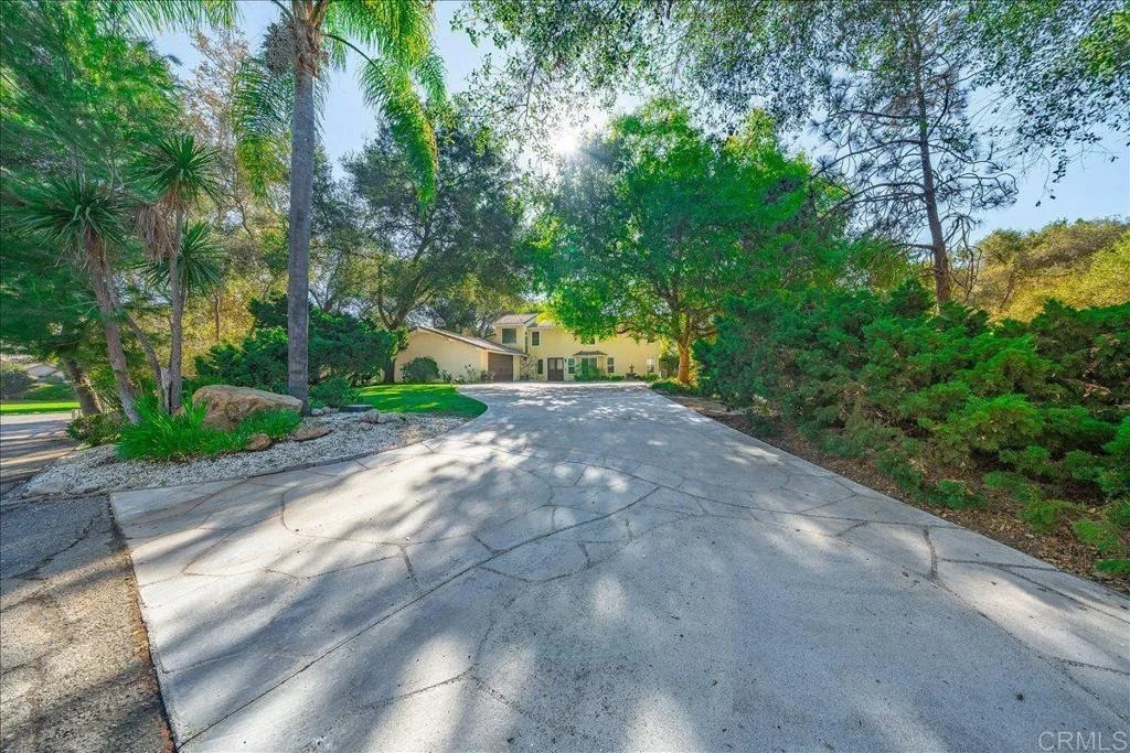 Photo of 1841 Tecalote Drive