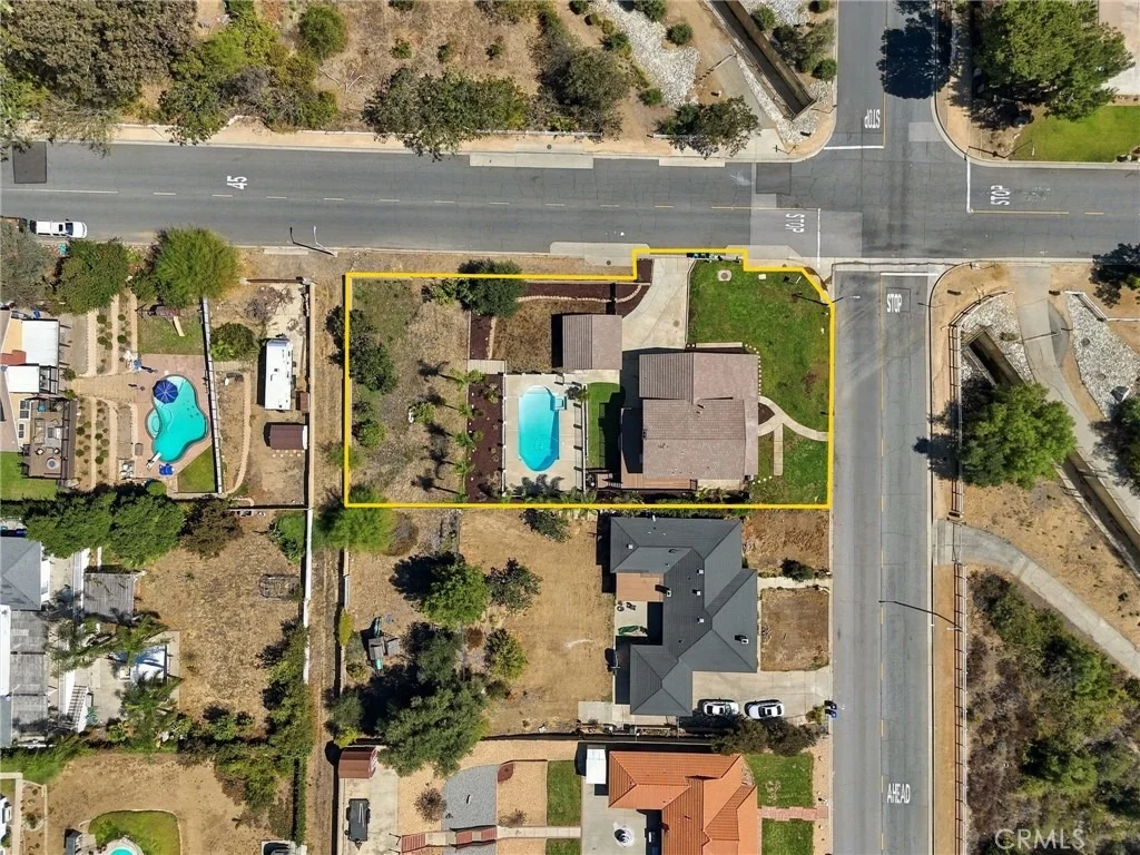 Photo of 9086 Hillside