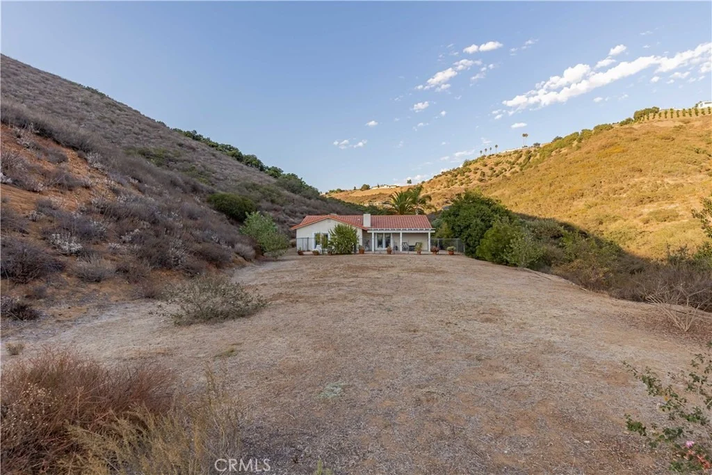 Photo of 45251 La Cruz Dr