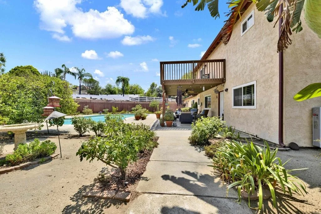 Photo of 1402 Big Red Road