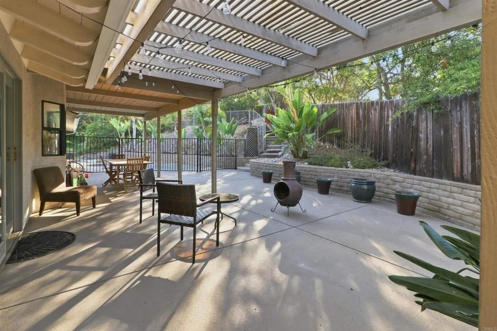 Photo of 3056 Overhill Drive