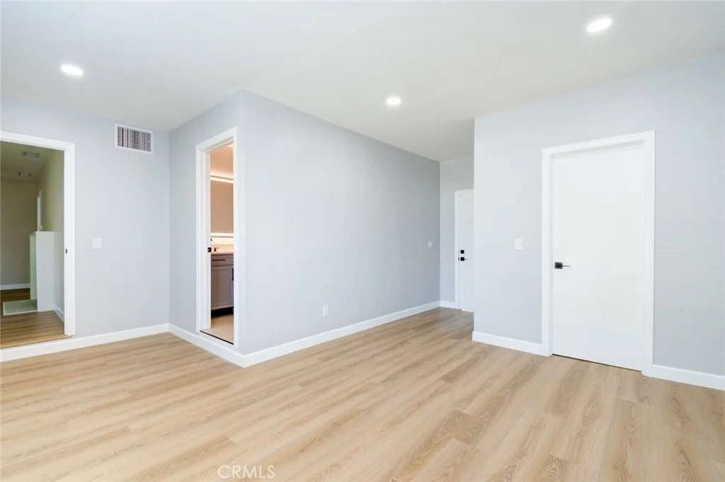 Photo of 306 W Porter