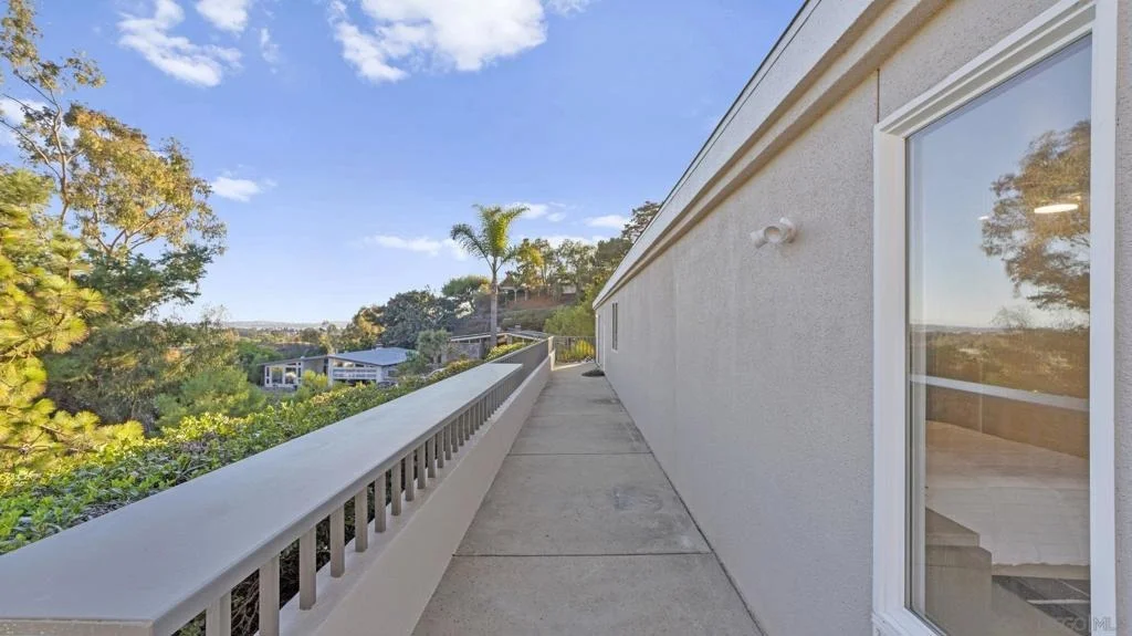 Photo of 4909 Pacifica