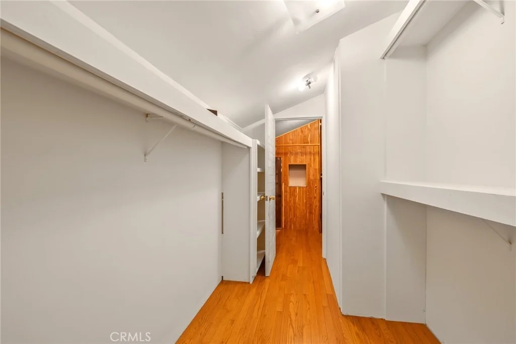 Photo of 16 Hidden Valley Road