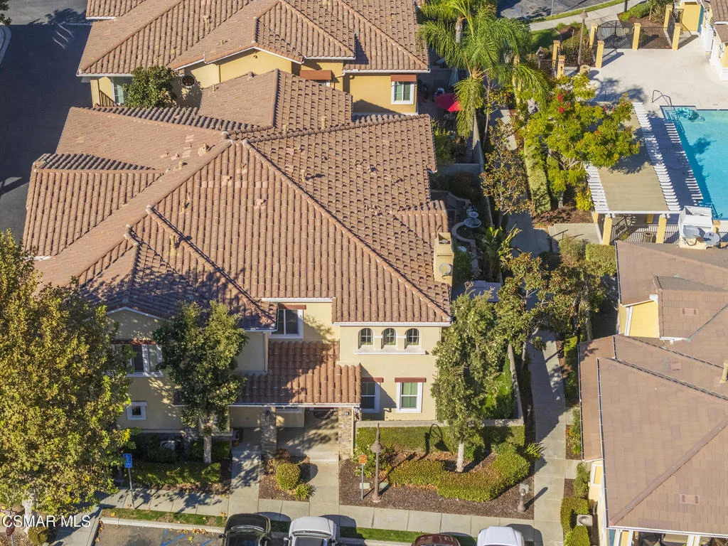 Photo of Unit B at 2916 Esperanza Way