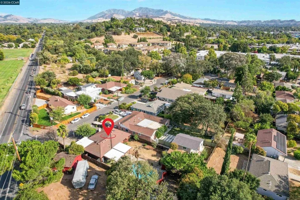 Photo of 1193 Almendra Court