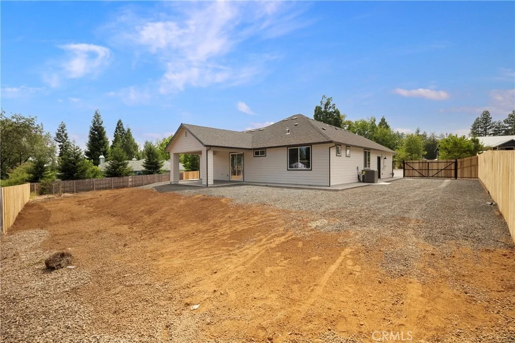Photo of 1586 Gate Lane