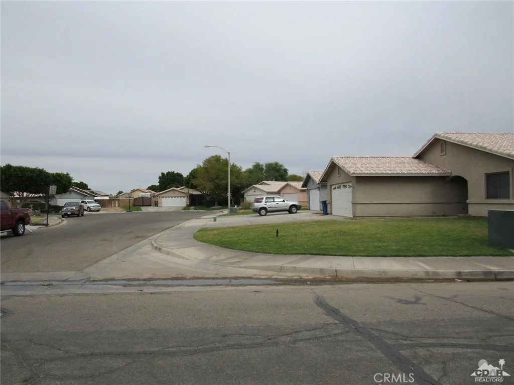 Photo of 762 Michelle Street