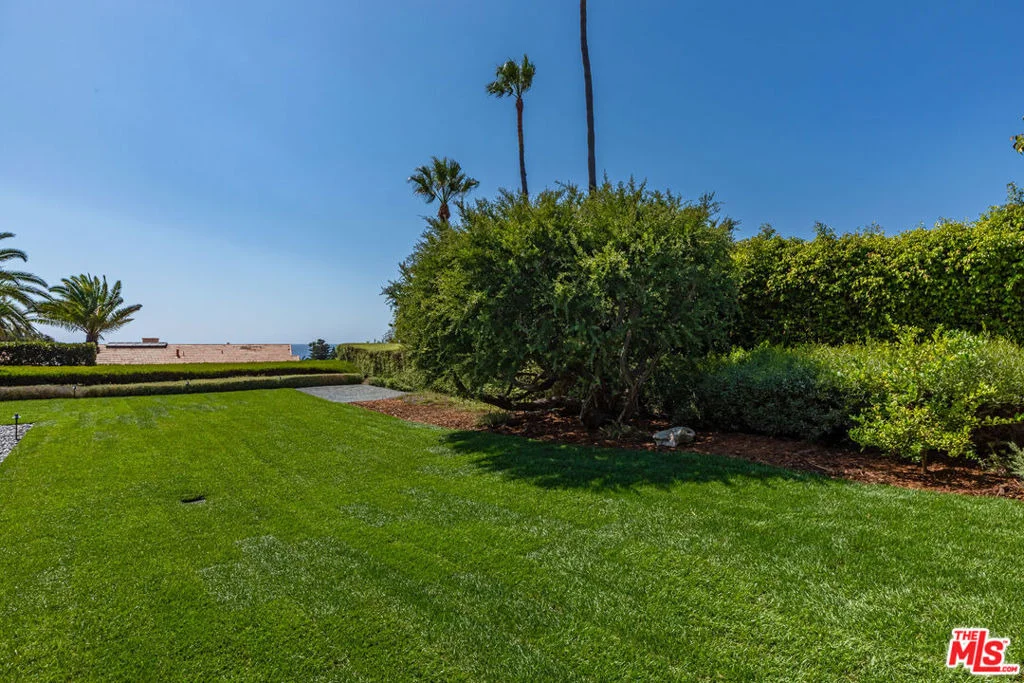 Photo of 6419 Merritt Drive