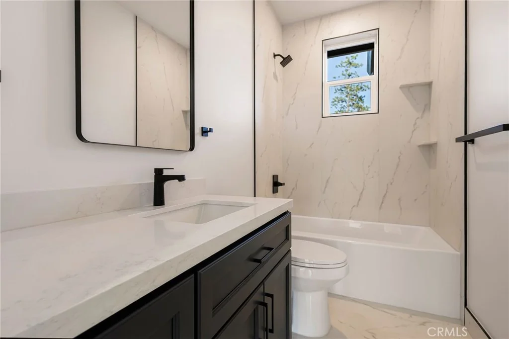 Photo of 5421 Pentz Road