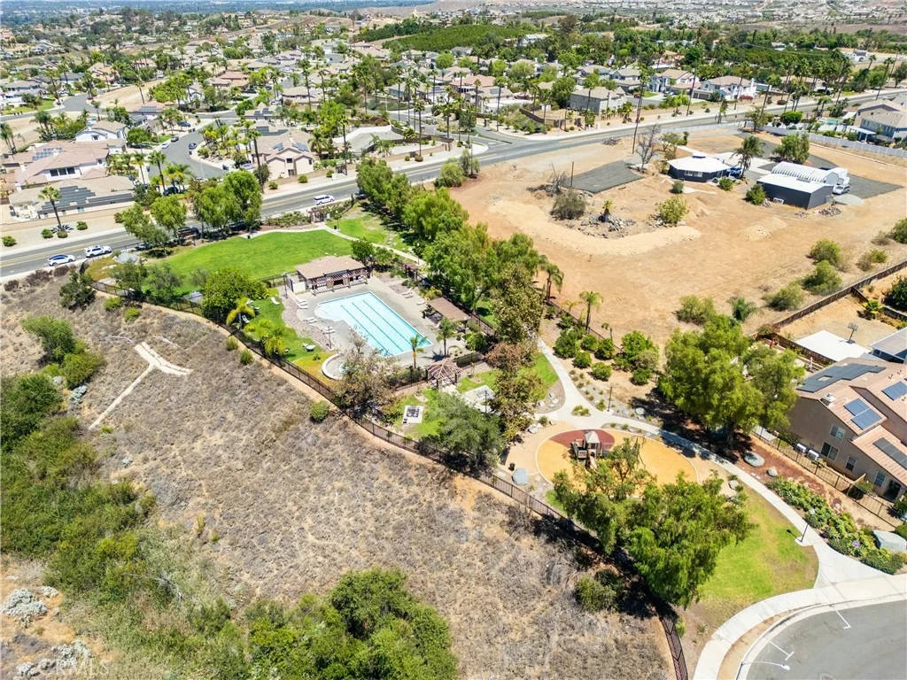 Photo of 12611 Avocado Way