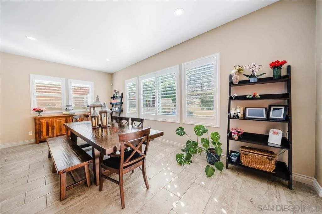 Photo of 541 Ledge