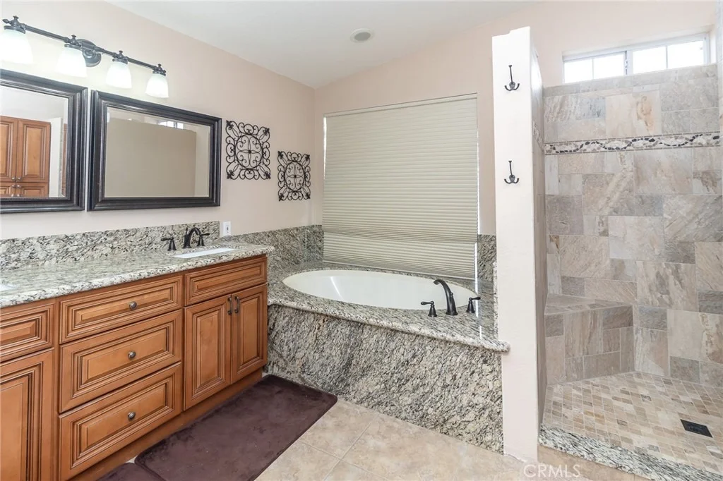 Photo of 915 Beach Drive