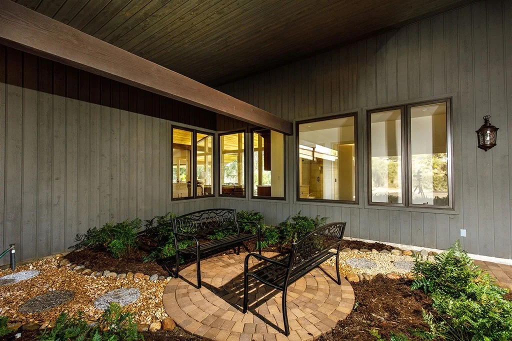 Photo of 4972 San Elijo