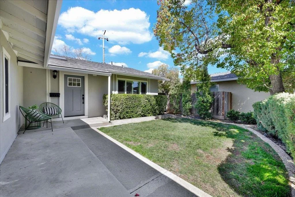 Photo of 4989 Vanderbilt Drive