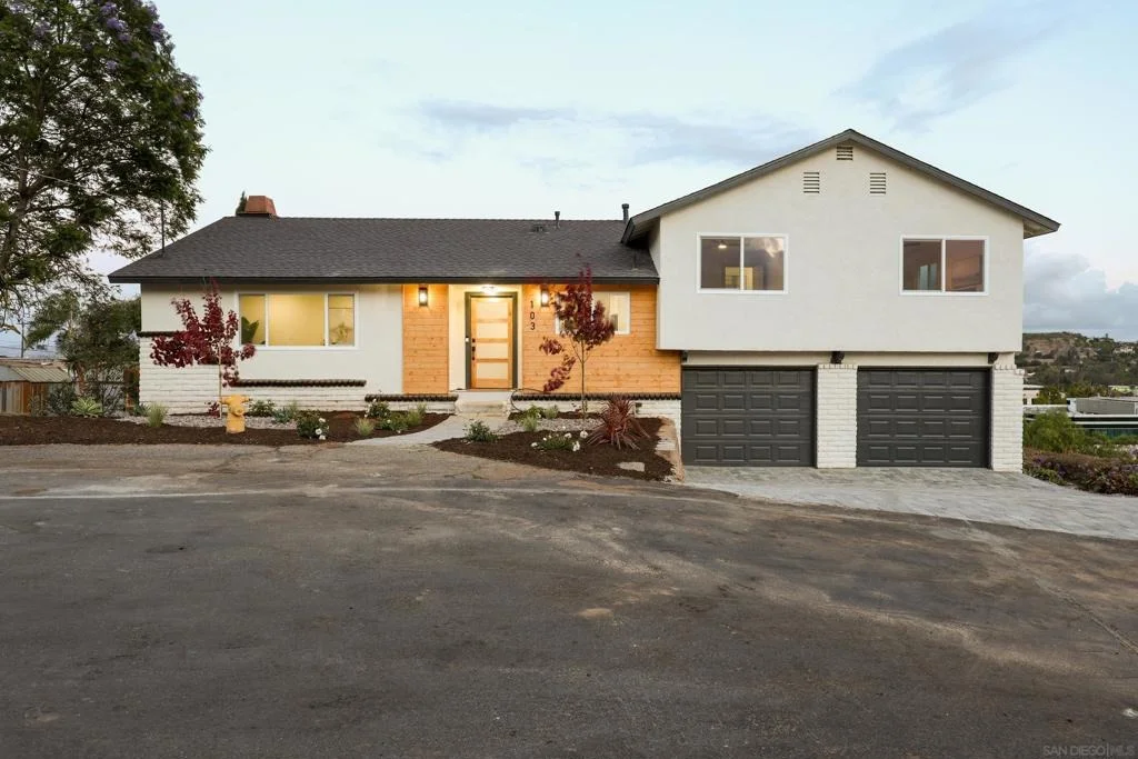 Photo of 103 Howell Heights