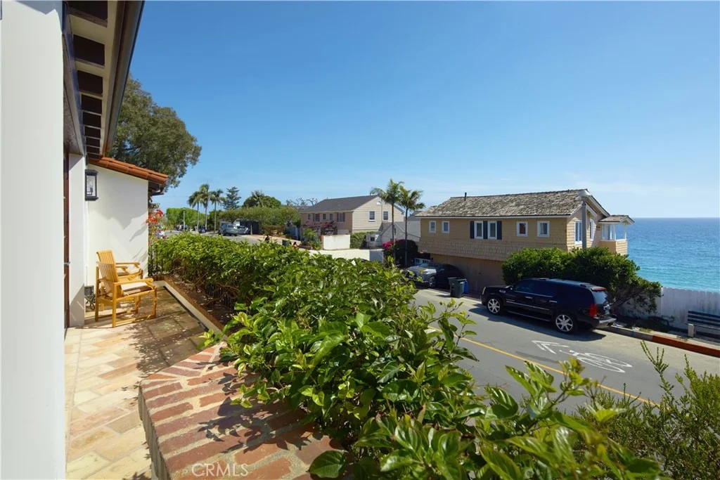Photo of 1292 Cliff Drive