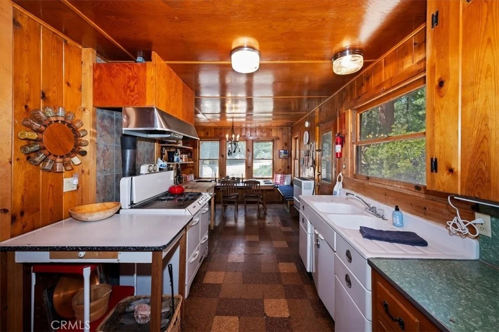 Photo of 4 Lakeview Track