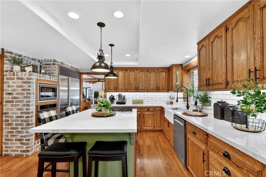 Photo of 360 Riviera Drive