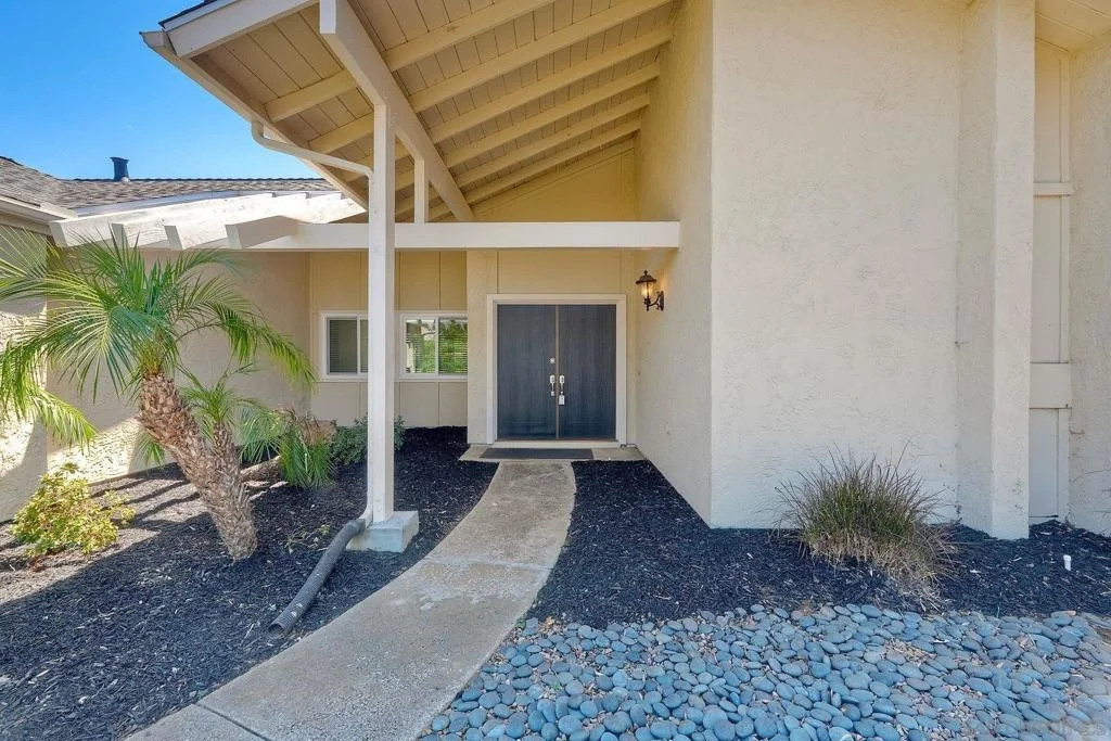 Photo of 17709 Saint Andrews