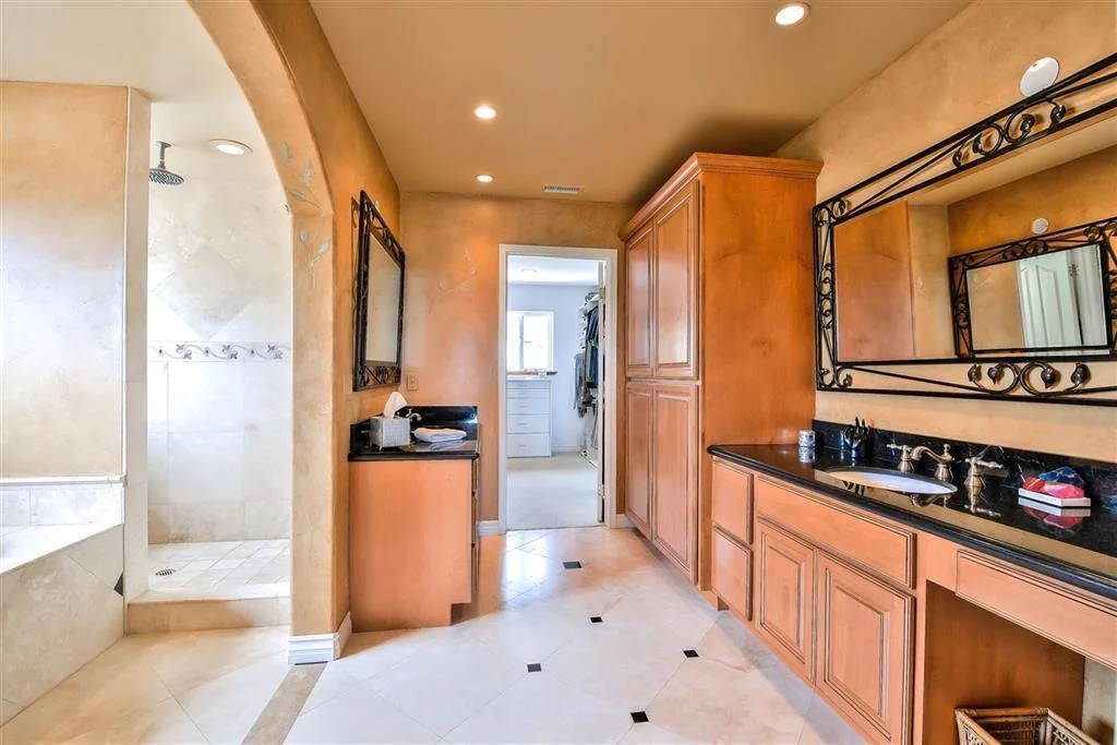 Photo of 1753 Elevado