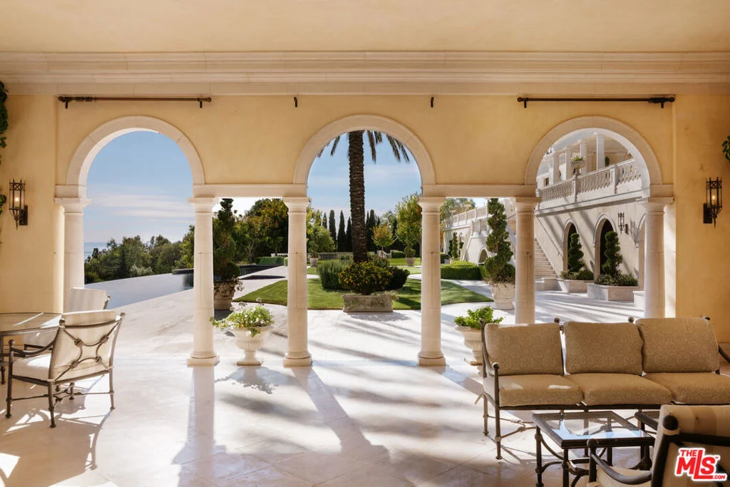 Photo of 120 Montecito Ranch Lane