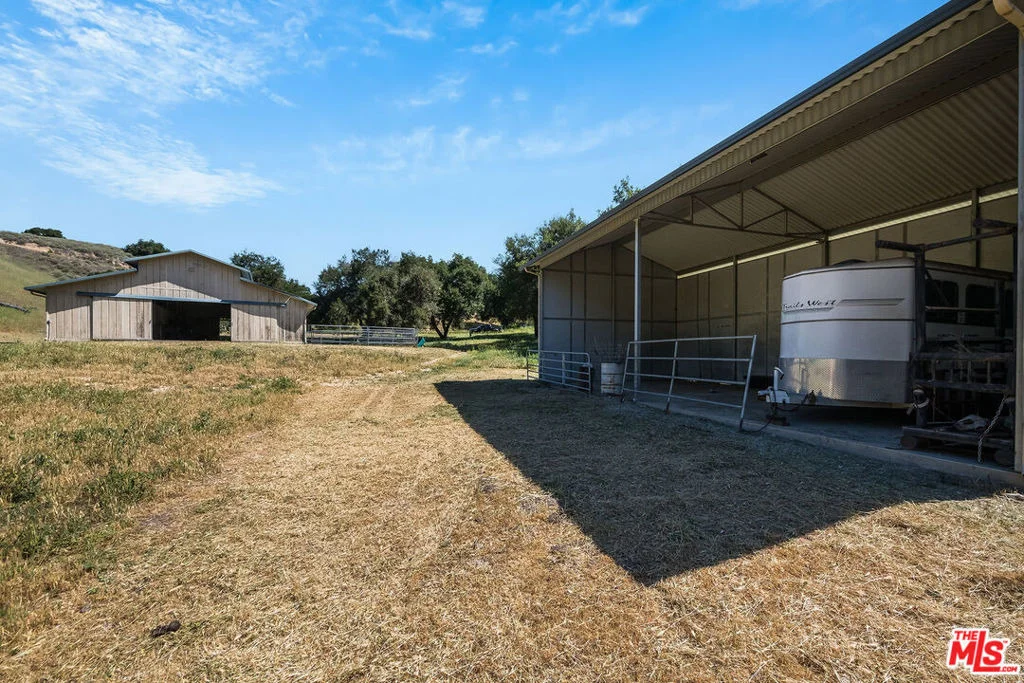 Photo of 3349 Long Valley Road