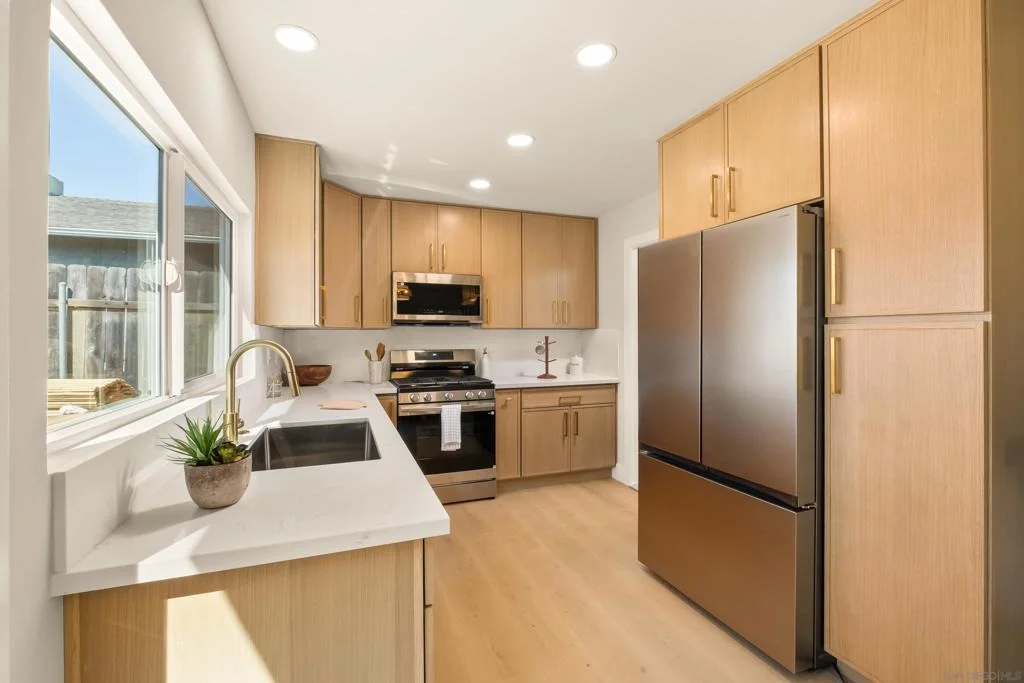 Photo of 832 Reef Drive