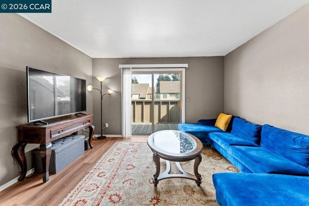 Photo of 2189 Lakeview