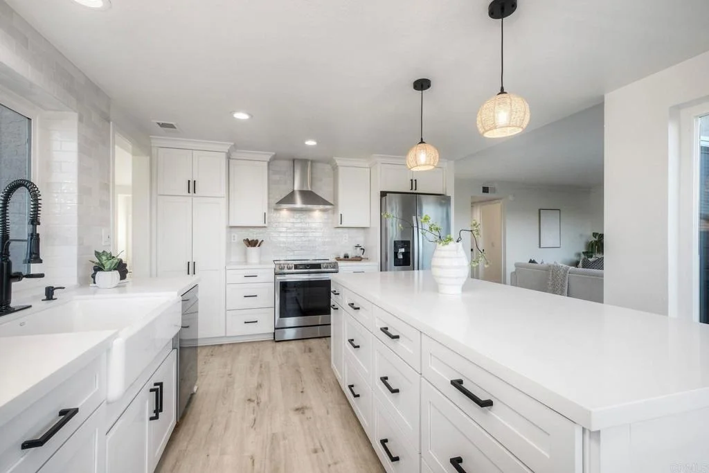 Photo of 4624 Telescope Avenue