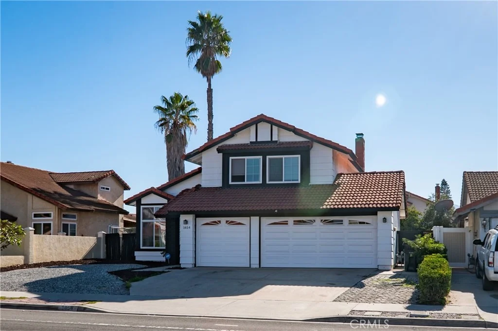 Photo of 1454 Cresta