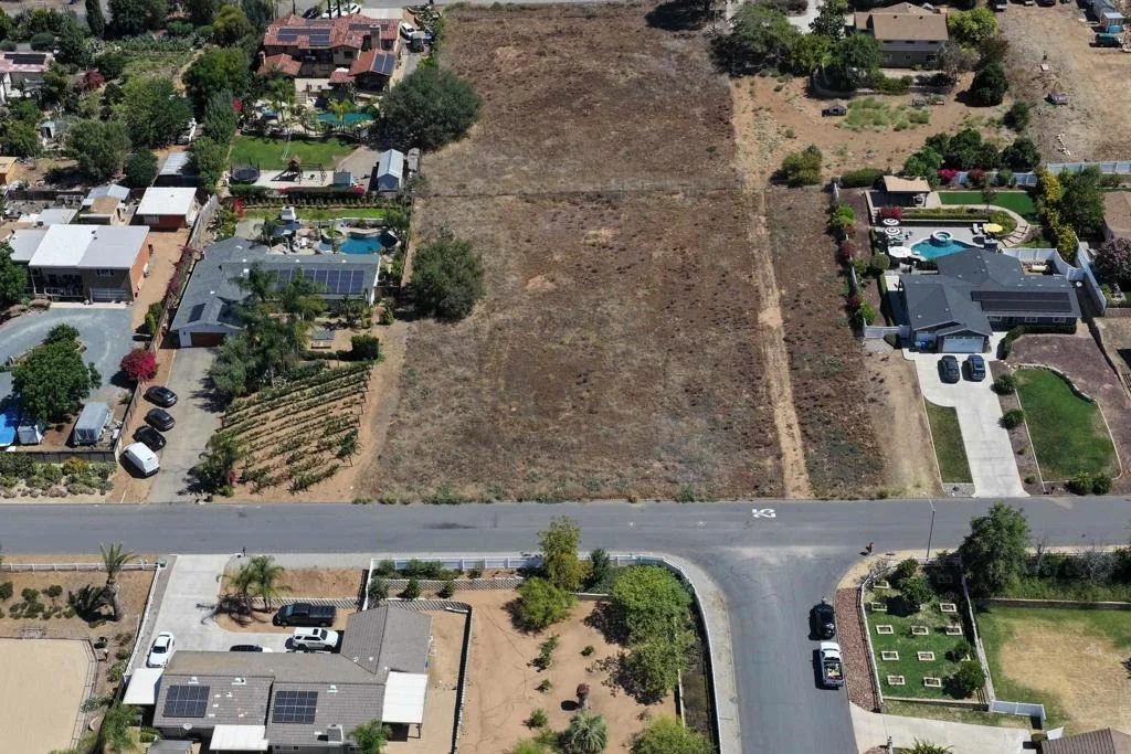 Photo of 14444 Twin Peaks Rd