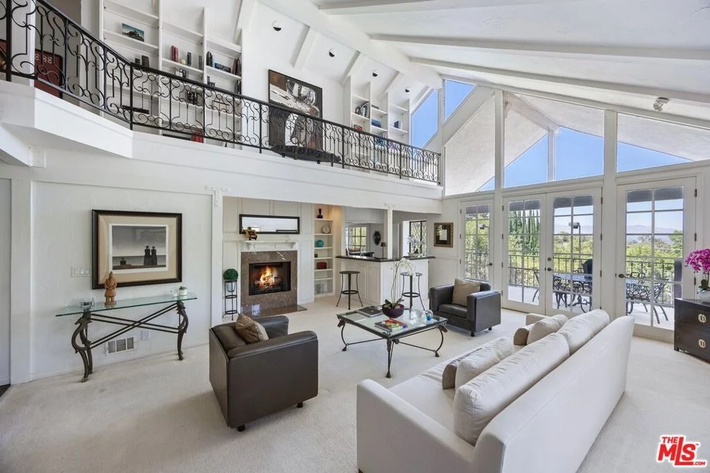 Photo of 19540 Wells Drive